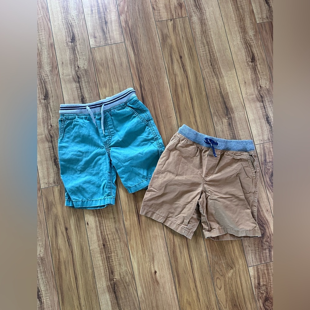Carters/Oshkosh boys shorts